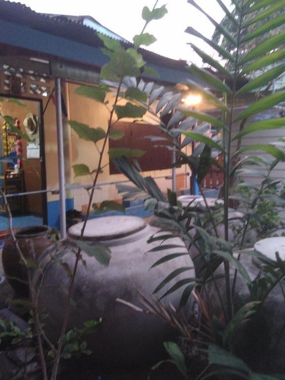 安帕瓦 帕查雅旅馆酒店 外观 照片
