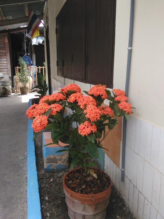 安帕瓦 帕查雅旅馆酒店 外观 照片